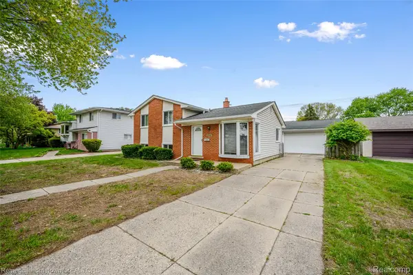 6842 Geronimo ST, Westland, MI 48185