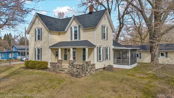 205 S Lake Pleasant RD, Attica Township, MI 48412