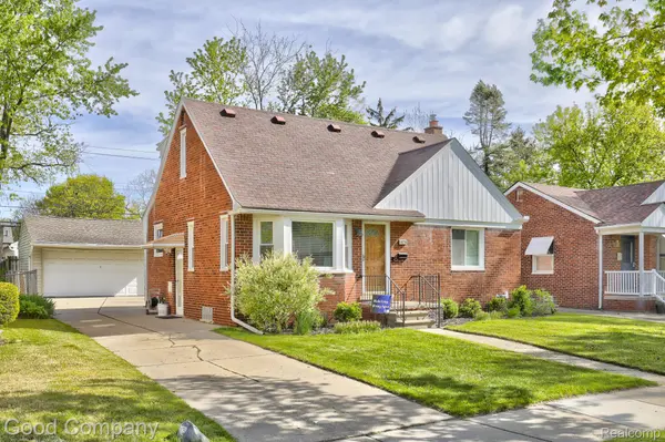 14220 Lincoln ST, Oak Park, MI 48237