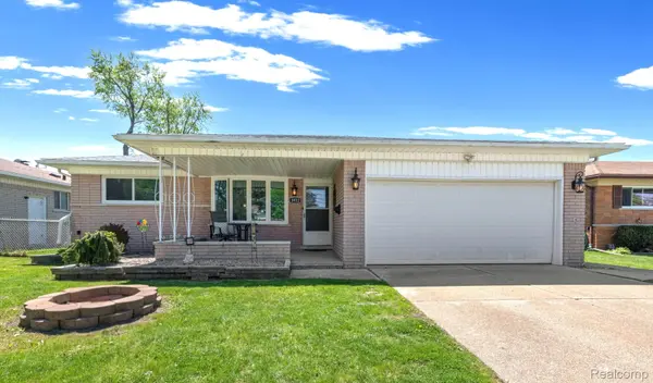 3822 Martin RD, Warren, MI 48092