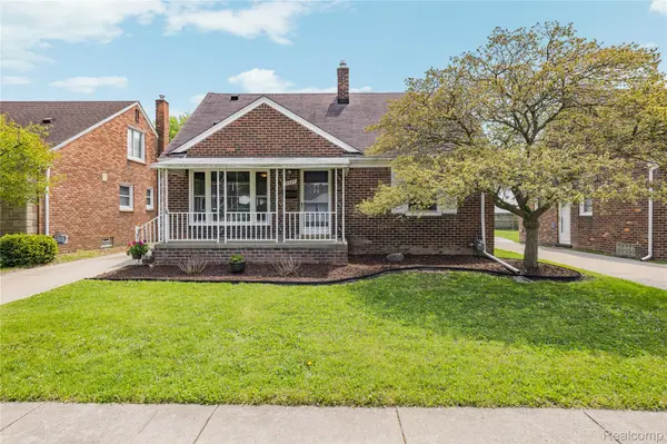 13527 Phelps ST, Southgate, MI 48195