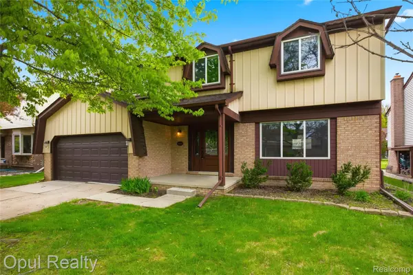 1446 Wagon Wheel RD, Canton Charter Township, MI 48188