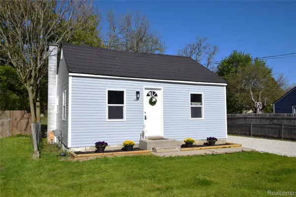 3508 Fern AVE, Burton, MI 48529