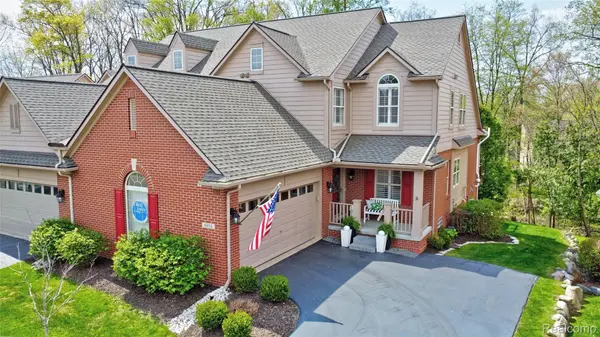 6931 Stonewood PL, Independence Charter Township, MI 48346