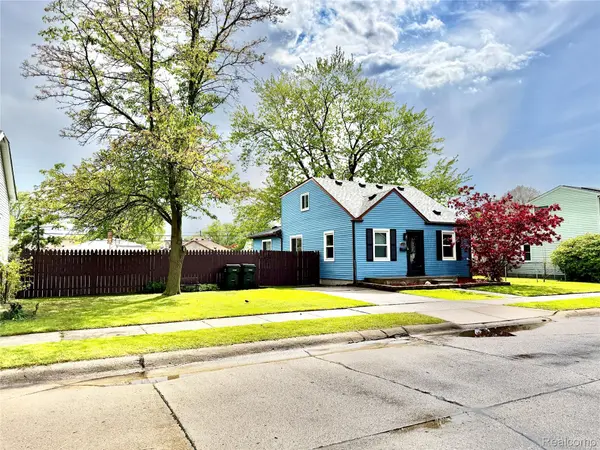 21732 Rosedale ST, St. Clair Shores, MI 48080