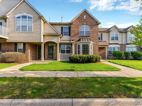 23370 SUNSET RD #Unit #23, Taylor, MI 48180
