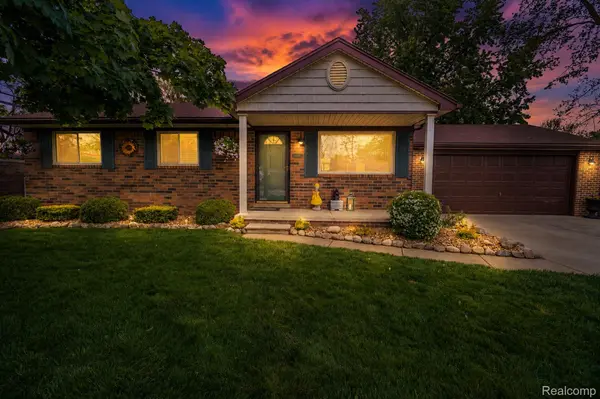 35340 Florence ST, Westland, MI 48185