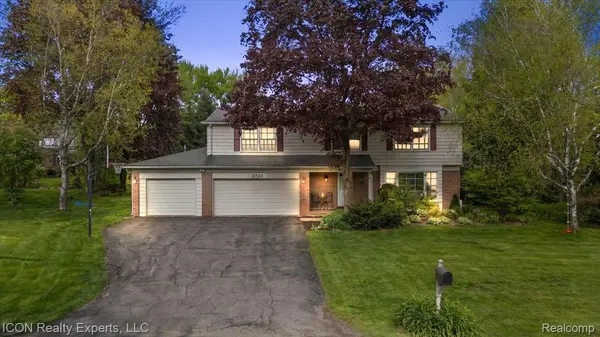 2720 Bridle RD, Bloomfield Hills, MI 48304