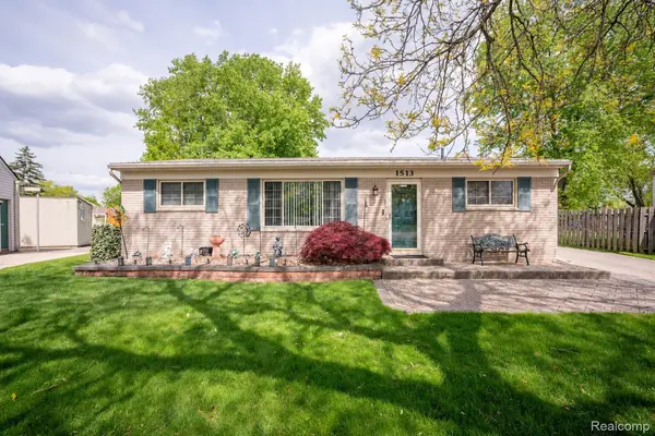 1513 Rustic Ridge RD, Canton Charter Township, MI 48188