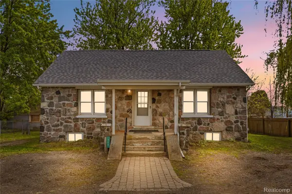 725 Mason RD, Marion Township, MI 48843