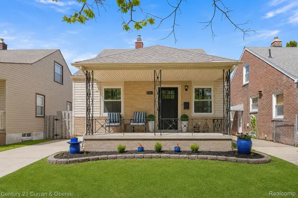 4545 Westland ST, Dearborn, MI 48126