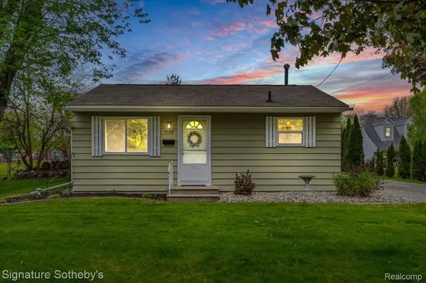 536 Wood ST,  Fenton,  MI 48430