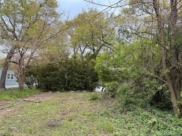 2695 Gary AVE, Brighton Township, MI 48114