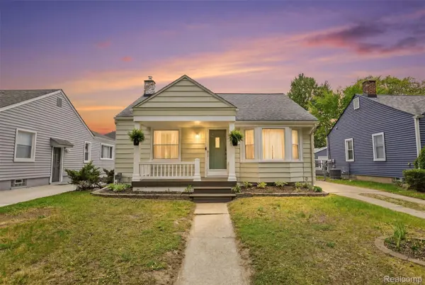 1319 Hoffman AVE, Royal Oak, MI 48067
