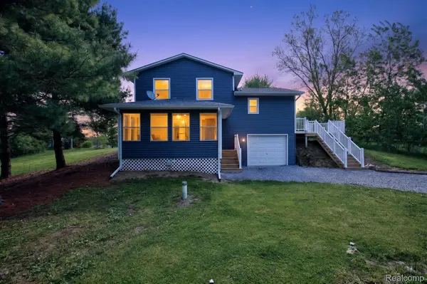 1215 N Oak RD, Davison Township, MI 48423