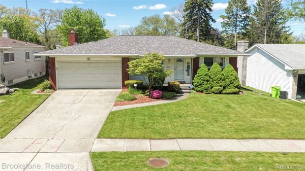 2445 Liverpool,  Auburn Hills,  MI 48326