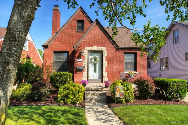 22720 Wellington ST, Dearborn, MI 48124