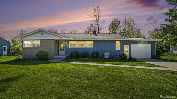 4868 Monica ST, Williams Charter Township, MI 48611