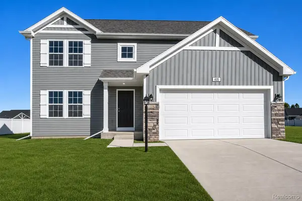 6090 Cousins DR, Mundy Township, MI 48473