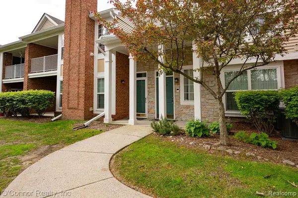 56288 Troon North, Shelby Charter Township, MI 48316