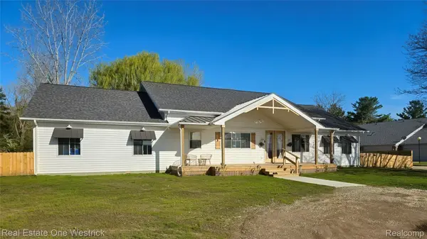 9236 River RD, Clay Township, MI 48001