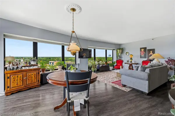 5000 Town CTR #1606, Southfield, MI 48075
