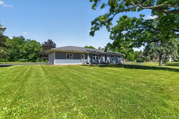 2250 Montague RD, Davison, MI 48423