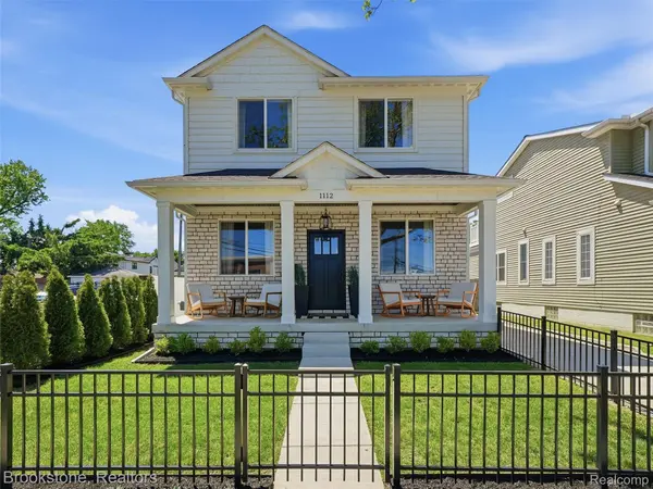 1112 Bennaville AVE, Birmingham, MI 48009