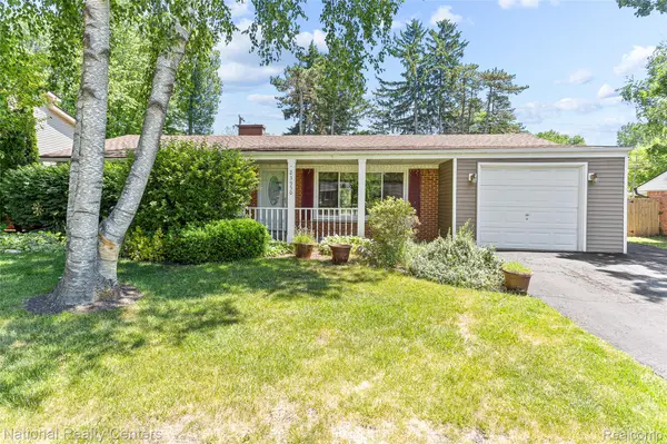 23950 Meadowbrook RD, Novi, MI 48375