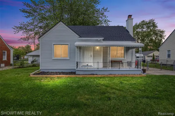 23101 Shakespeare AVE, Eastpointe, MI 48021