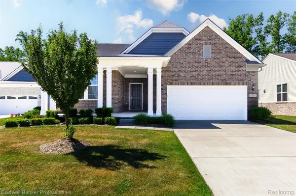 50047 Norfolk CT, Canton Charter Township, MI 48188