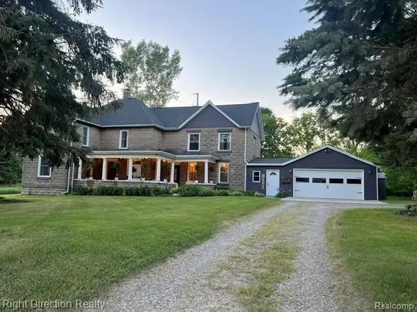 2601 Beck RD, Genoa Township, MI 48843