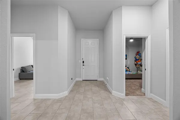 293 Resting Place Road, Waxahachie, TX 75165