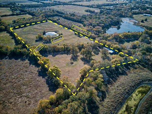 956 County Road 4231, Bonham, TX 75418