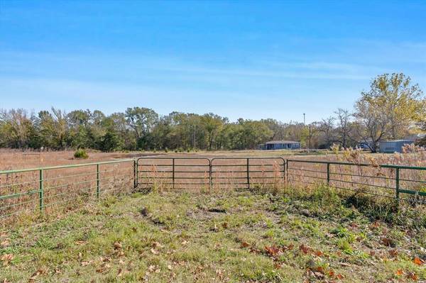 00 W Ohio Street, Van, TX 75790