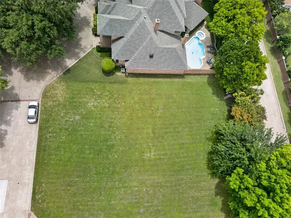 2628 Torrey Pines Drive, Fort Worth, TX 76109