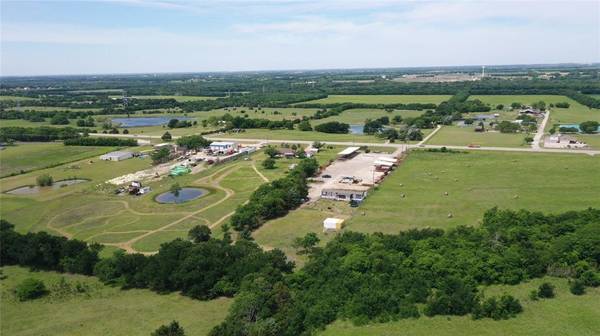 8340 State Highway 78 N, Blue Ridge, TX 75424