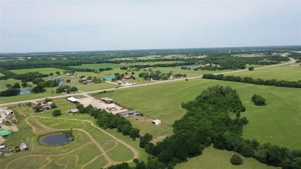8340 State Highway 78 N, Blue Ridge, TX 75424