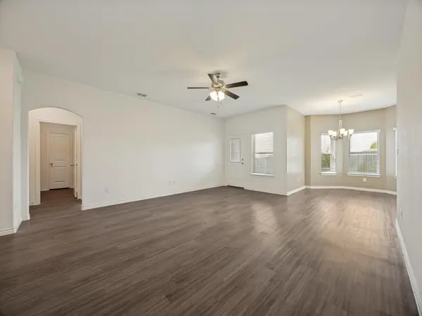3310 Sweetwater Way, Sherman, TX 75090