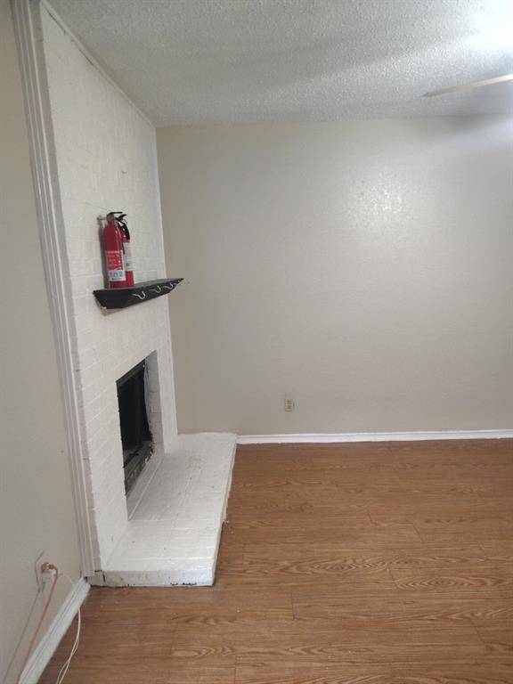 5917 SHADYDELL Drive, Fort Worth, TX 76135