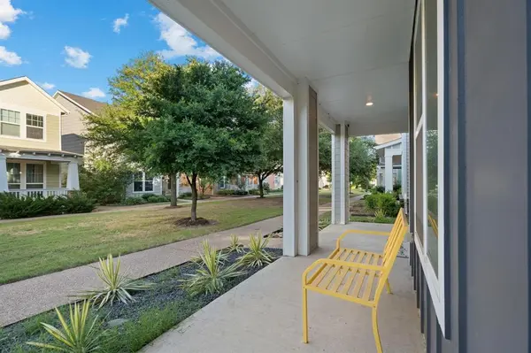 3710 Prague Mews, Dallas, TX 75236
