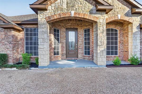 308 Hardeman Boulevard, Justin, TX 76247
