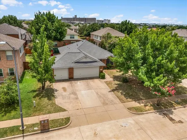717 Partridge Drive, Saginaw, TX 76131