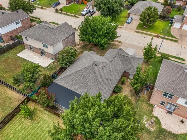717 Partridge Drive, Saginaw, TX 76131
