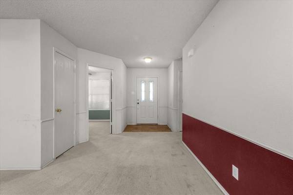 717 Partridge Drive, Saginaw, TX 76131