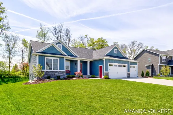 2274 Whistle Creek DR SW, Byron Twp, MI 49315