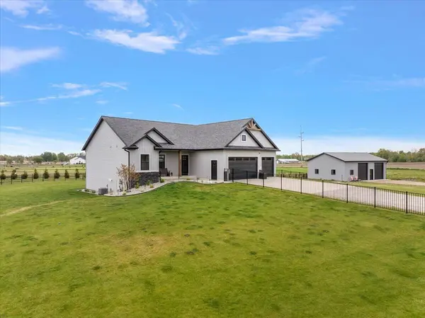 8760 Van Buren ST, Blendon Twp, MI 49464