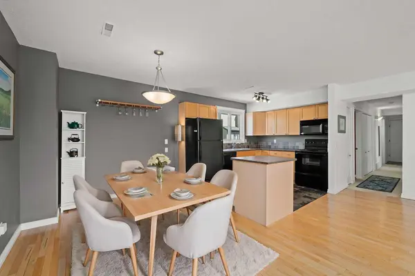 1540 29 ST NW #804, Calgary, AB T2N4M1