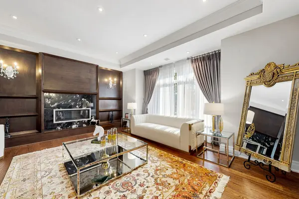 50 LLOYDMINSTER CRES, Toronto C14, ON M2M 2S1