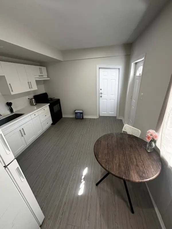 25 Howard ST #Apt. 1 Room B, Toronto C08, ON M4X 1J6